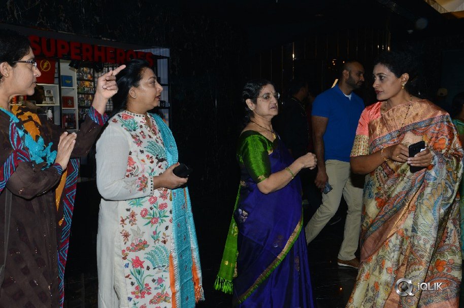 NTR-Kathanayakudu-Movie-Special-Screening